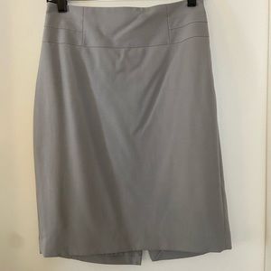 The Limited Studio 400 Pencil Skirt Size 6 in Gray